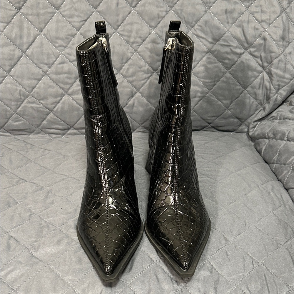 Topshop Shiny Black Croc-Pattern Ankle Boots